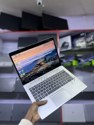 Laptop HP EliteBook 830 G5 8GB Intel Core i5 SSD 256GB