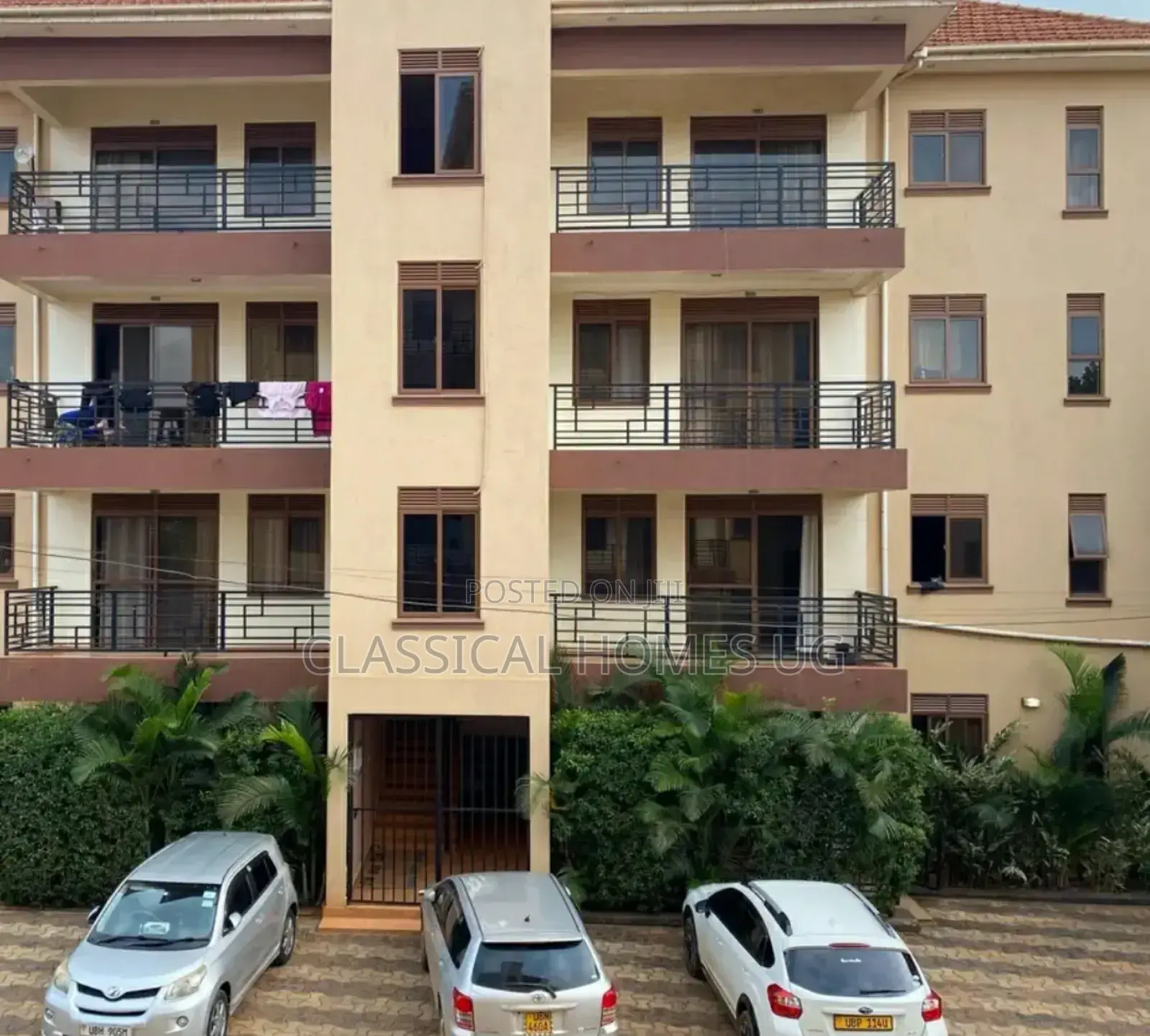 3bdrm Apartment in Muyenga, Central Division for rent