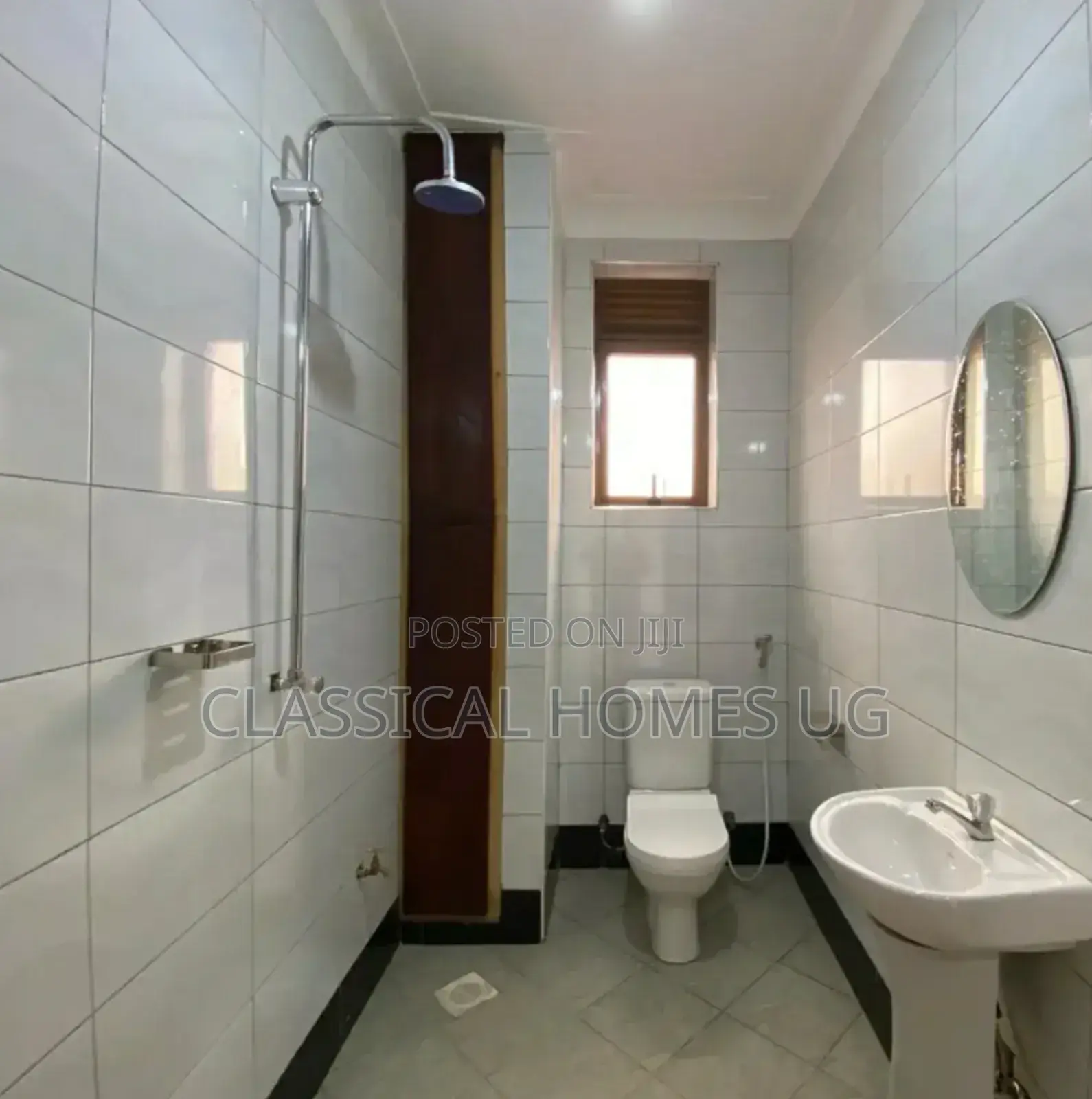 3bdrm Apartment in Muyenga, Central Division for rent
