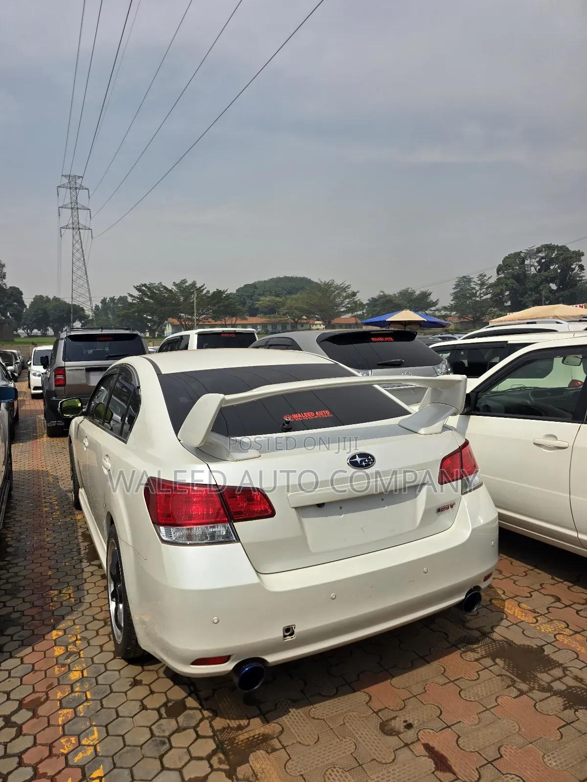 Subaru Legacy 2012 White