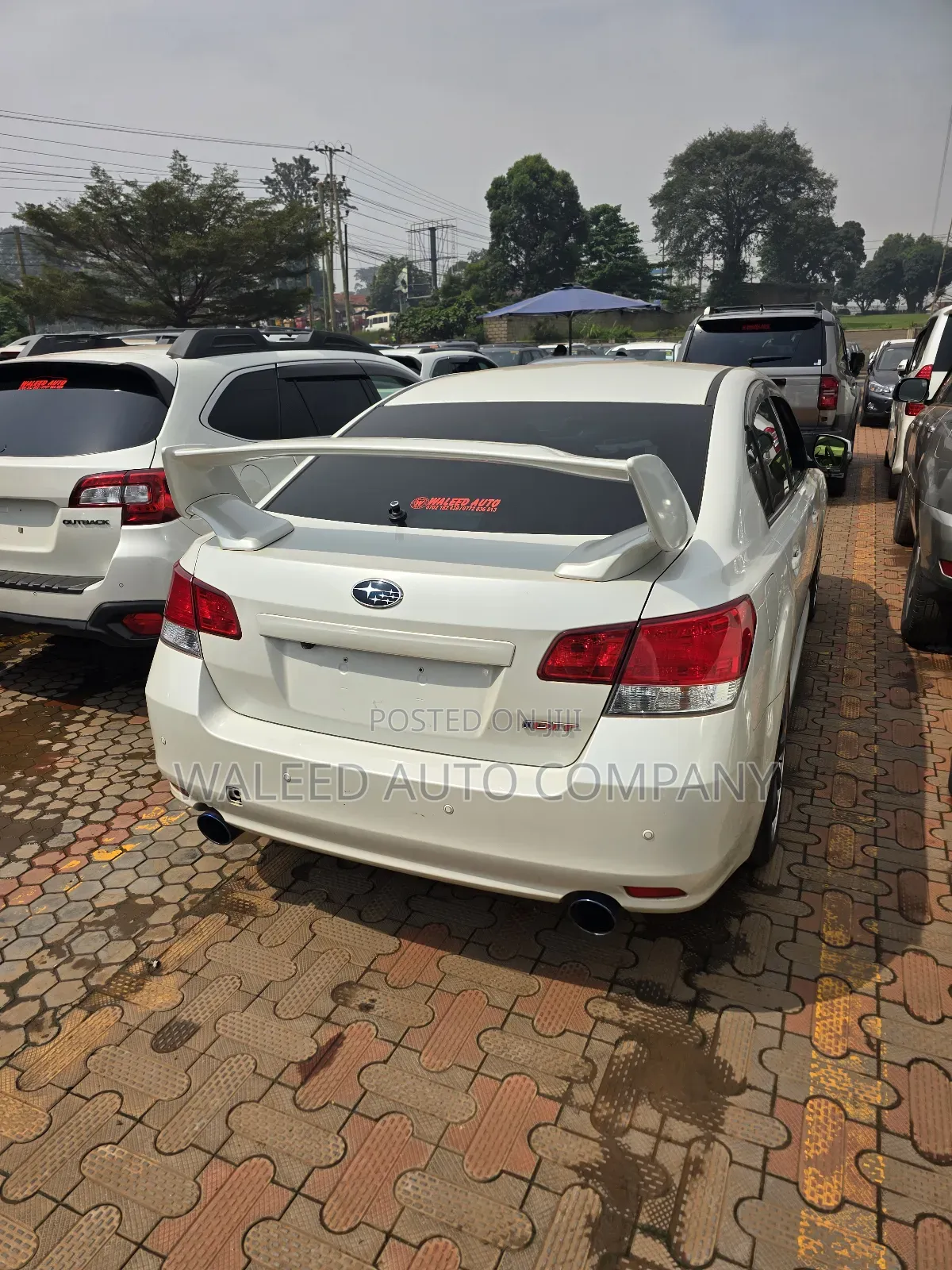 Subaru Legacy 2012 White