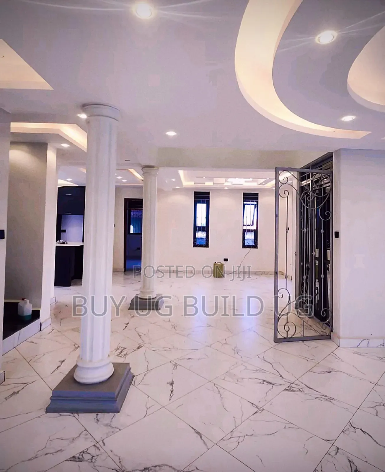 5bdrm Maisonette in Kira Mulawa, Central Division for sale