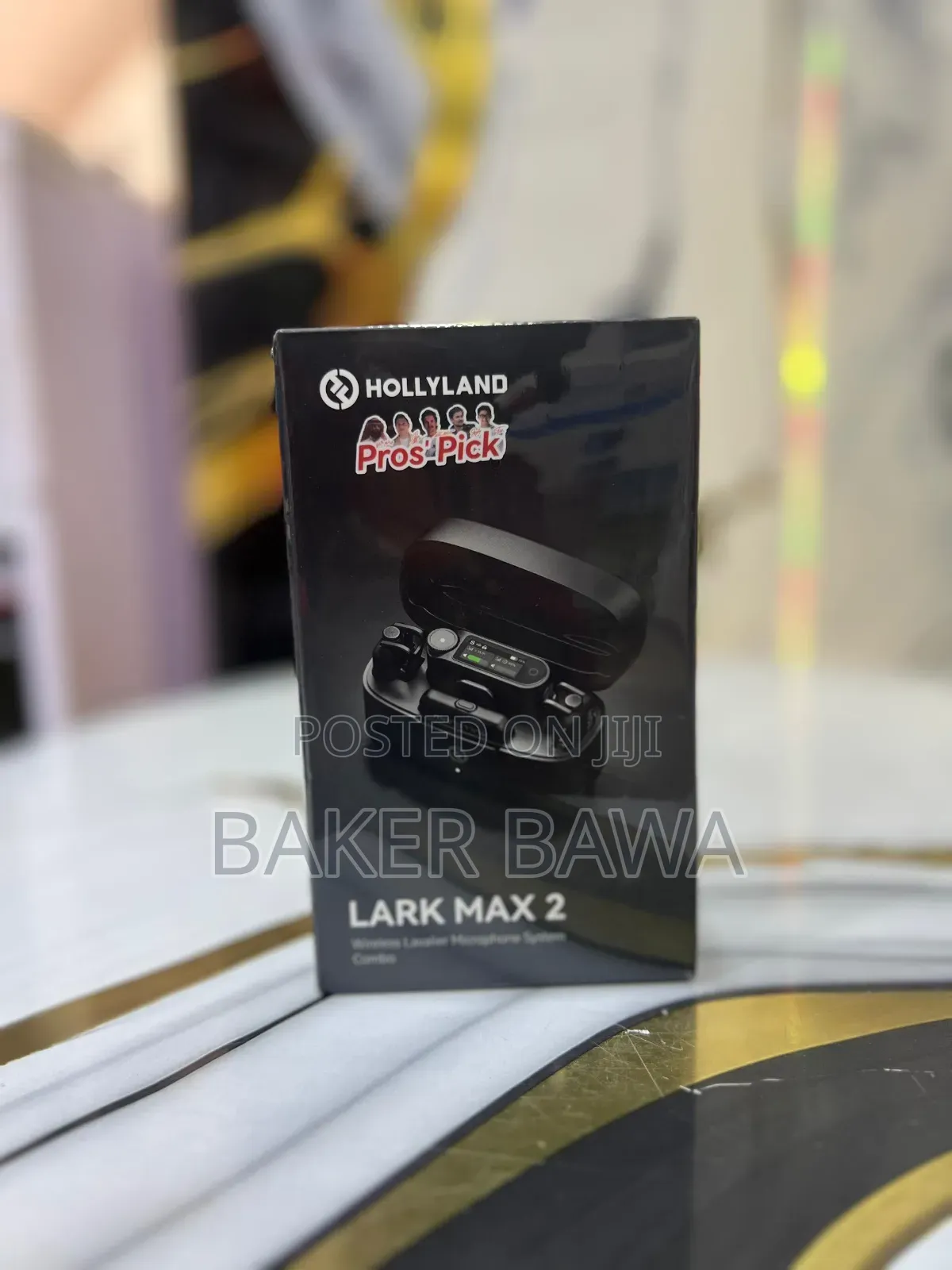Hollyland Lark Max 2 Wireless Lavalier Microphone System.