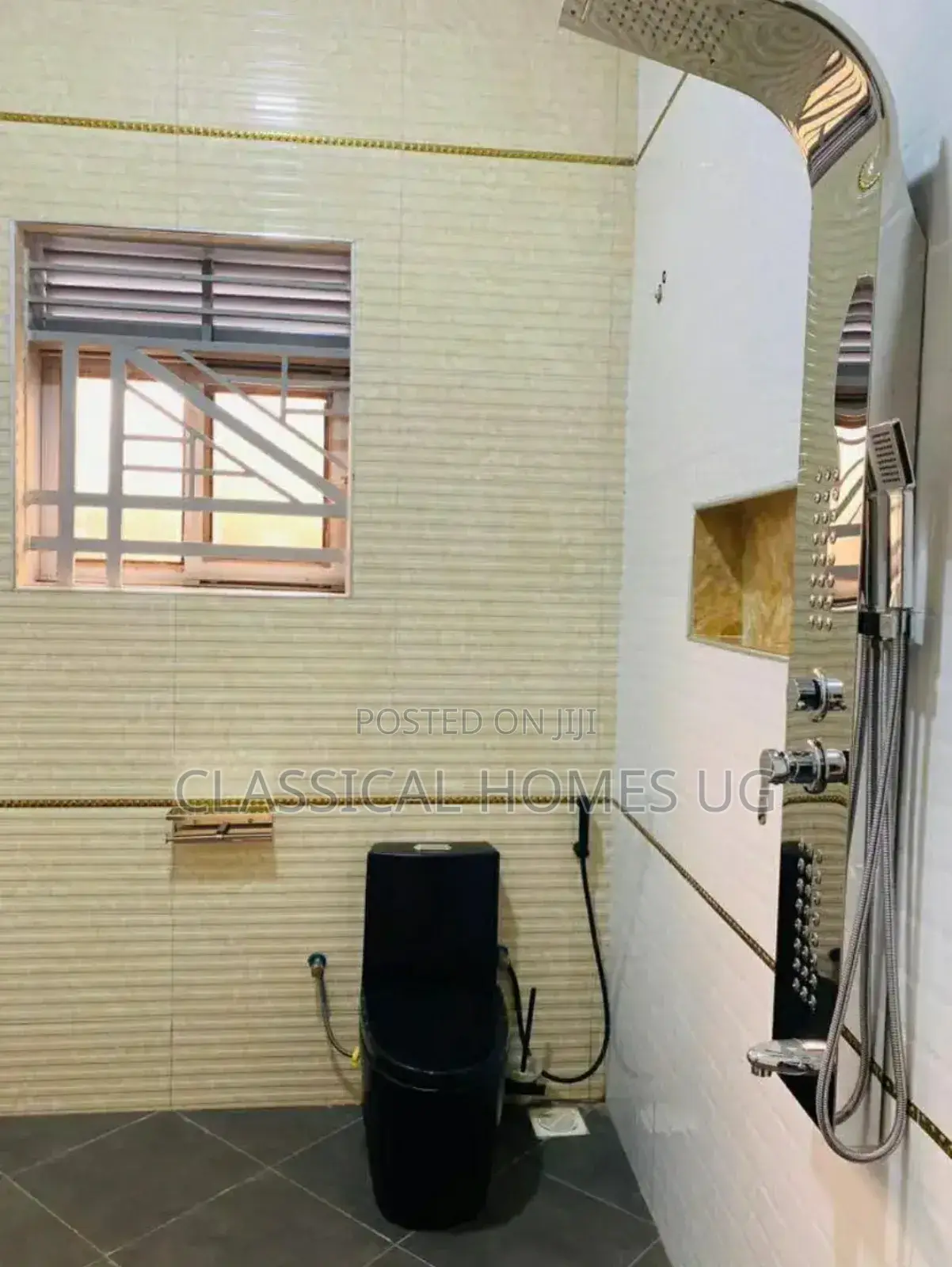 3bdrm Bungalow in Luzira, Central Division for rent