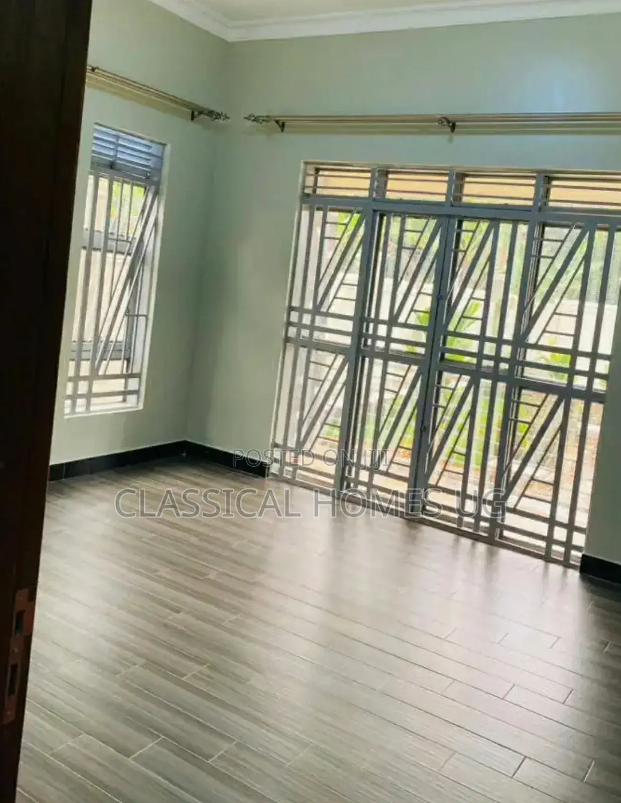 3bdrm Bungalow in Luzira, Central Division for rent