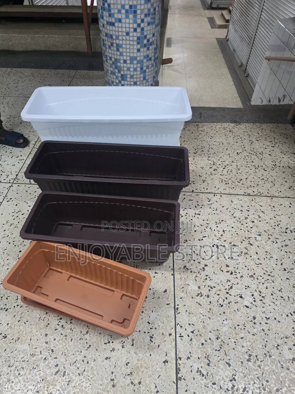 Stocked Gardenia Plastic Flower Pots Plastic Flower Pots