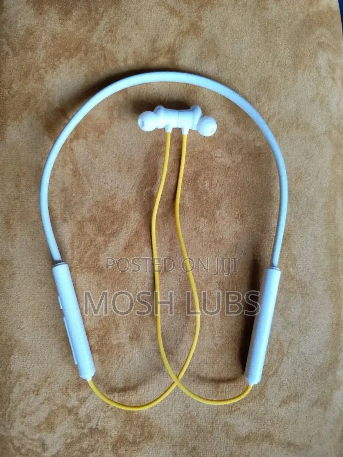 Oraimo Necklace3