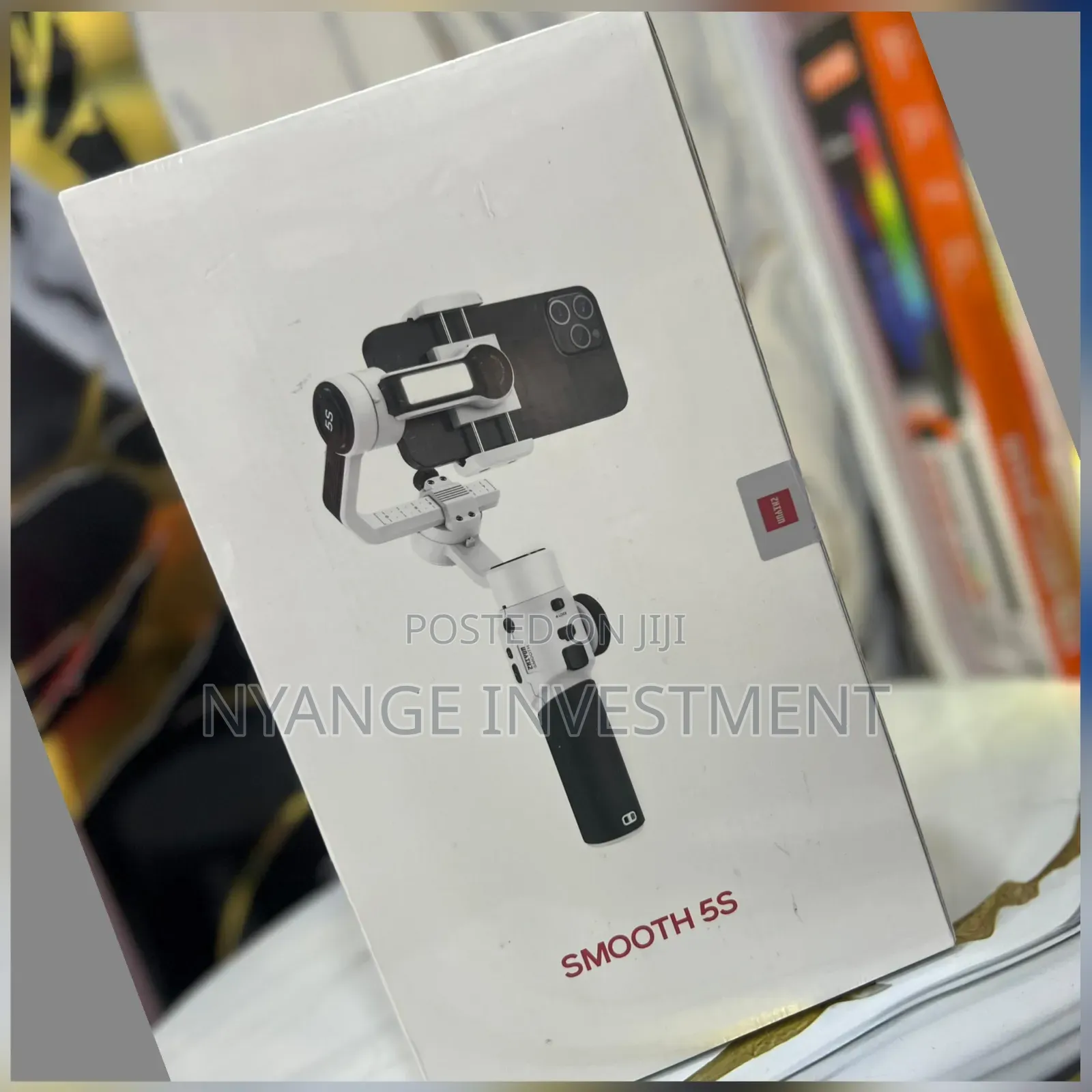 Smooth 5s Gimbal. Phone Stabilizer and Holder