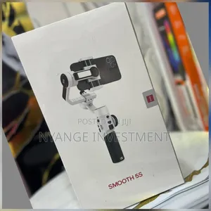 Smooth 5s Gimbal. Phone Stabilizer and Holder