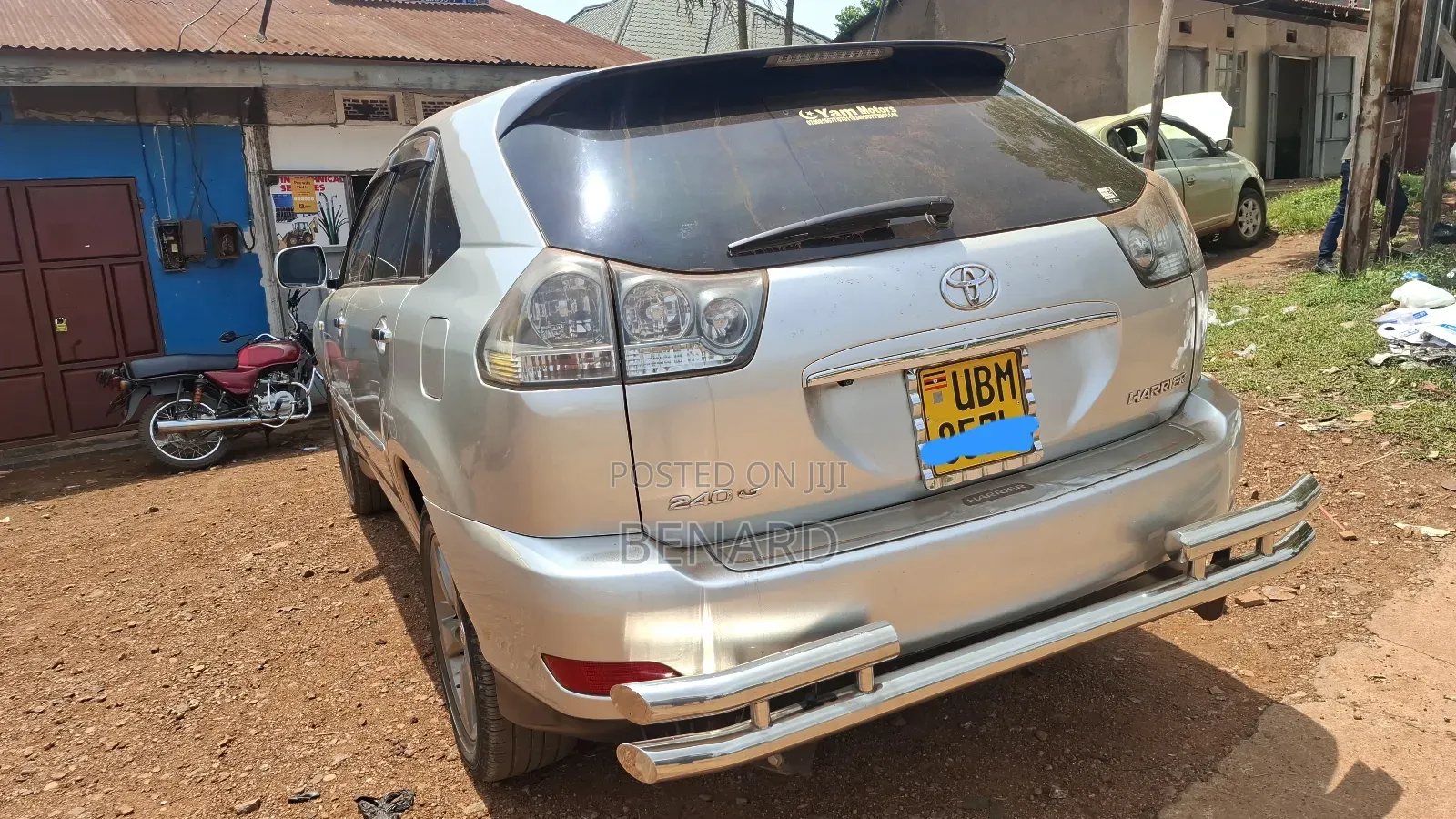 Toyota Harrier 2.4 2009 Silver