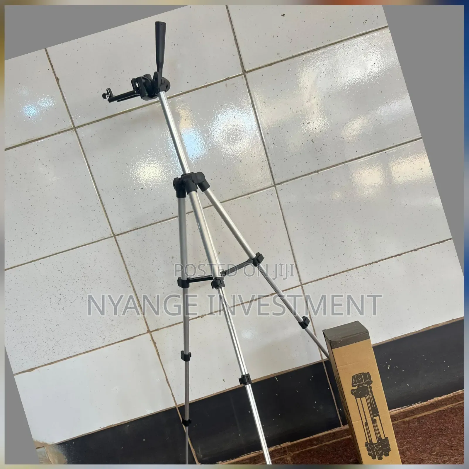 3110 Tripod Stand Alluminium Legs. Phone Stand and Holder
