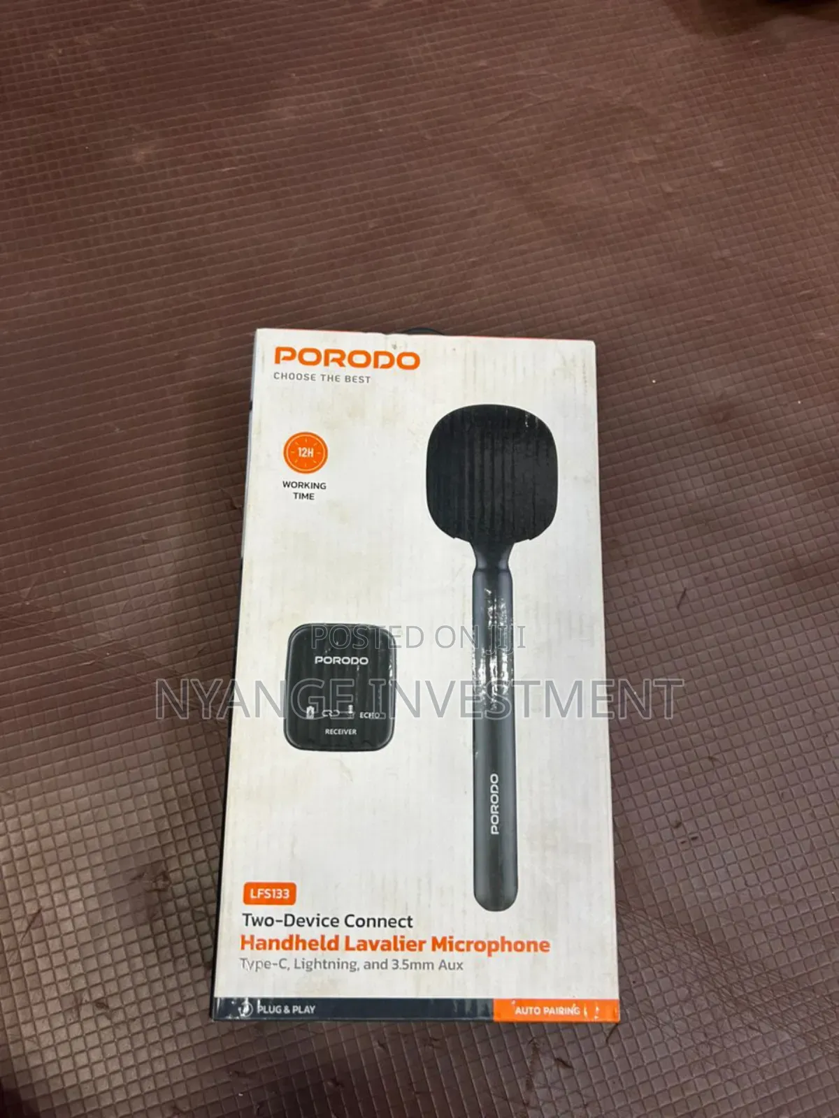 Porodo Two-Device Connect Handheld Lavalier Microphone. 
Microphone