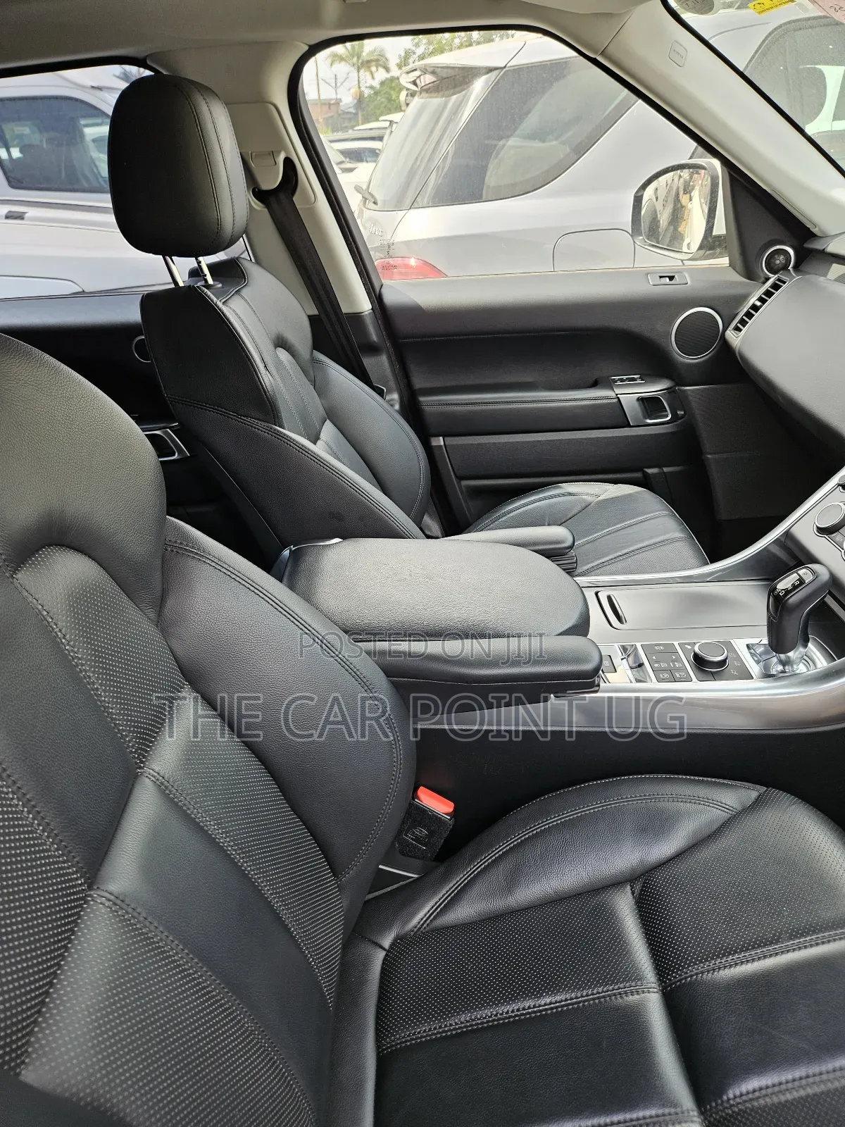Land Rover Range Rover Sport 2017 White