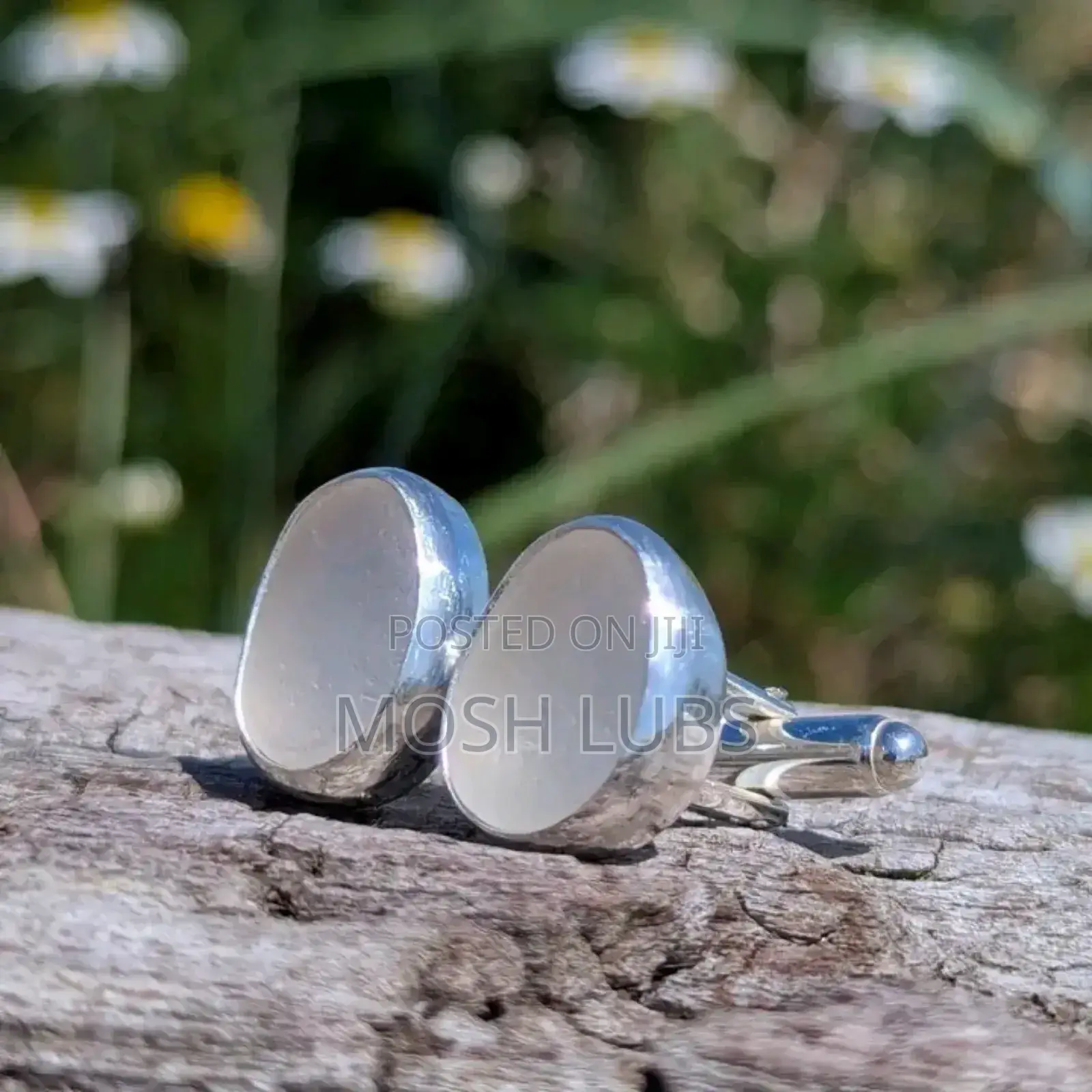 Gentle Cufflinks {A Pair}