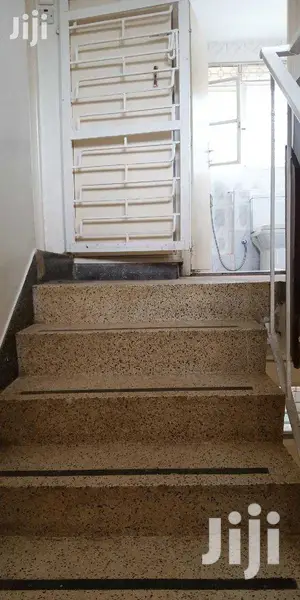 Town House For Rent