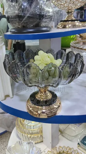 Glass Fruit Bowl Featuring a Scalloped Edge Design and a Metallic Gold