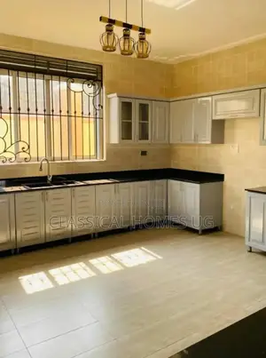 5bdrm Duplex in Ntinda, Central Division for rent