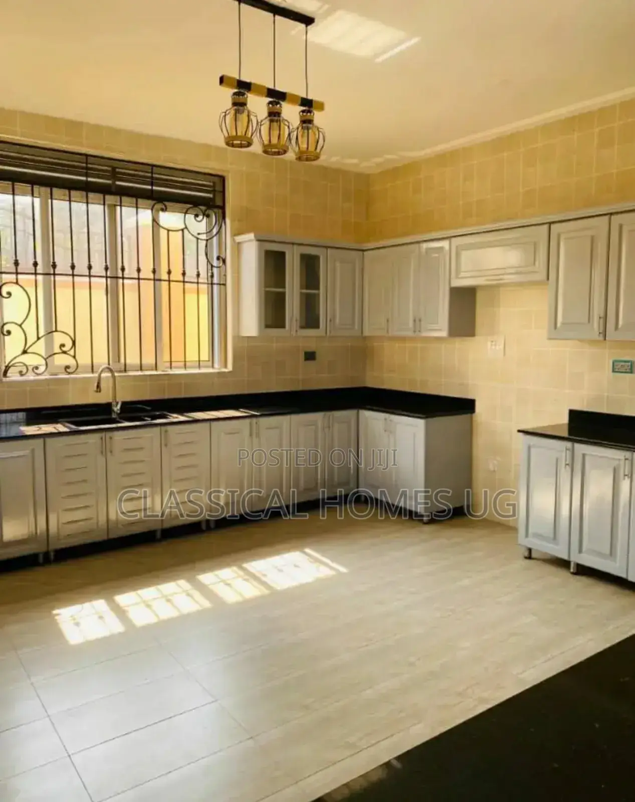 5bdrm Duplex in Ntinda, Central Division for rent