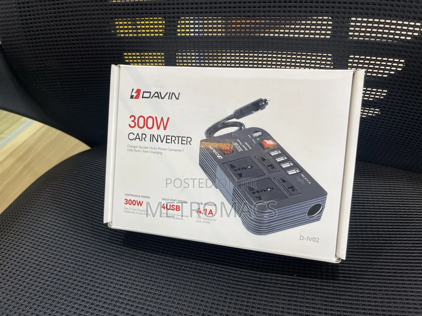 Davin 300w Car Smart Power Inverter