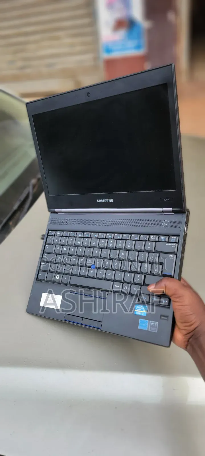 Laptop Samsung NP400B2B 6GB Intel Core i3 HDD 500GB