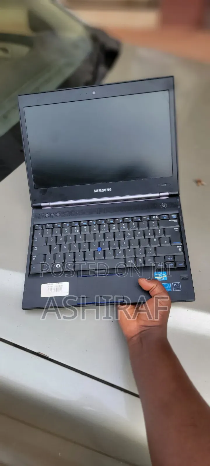 Laptop Samsung NP400B2B 6GB Intel Core i3 HDD 500GB