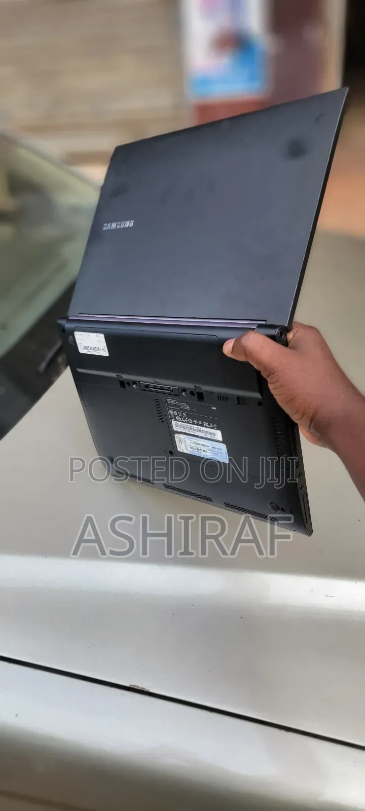 Laptop Samsung NP400B2B 6GB Intel Core i3 HDD 500GB