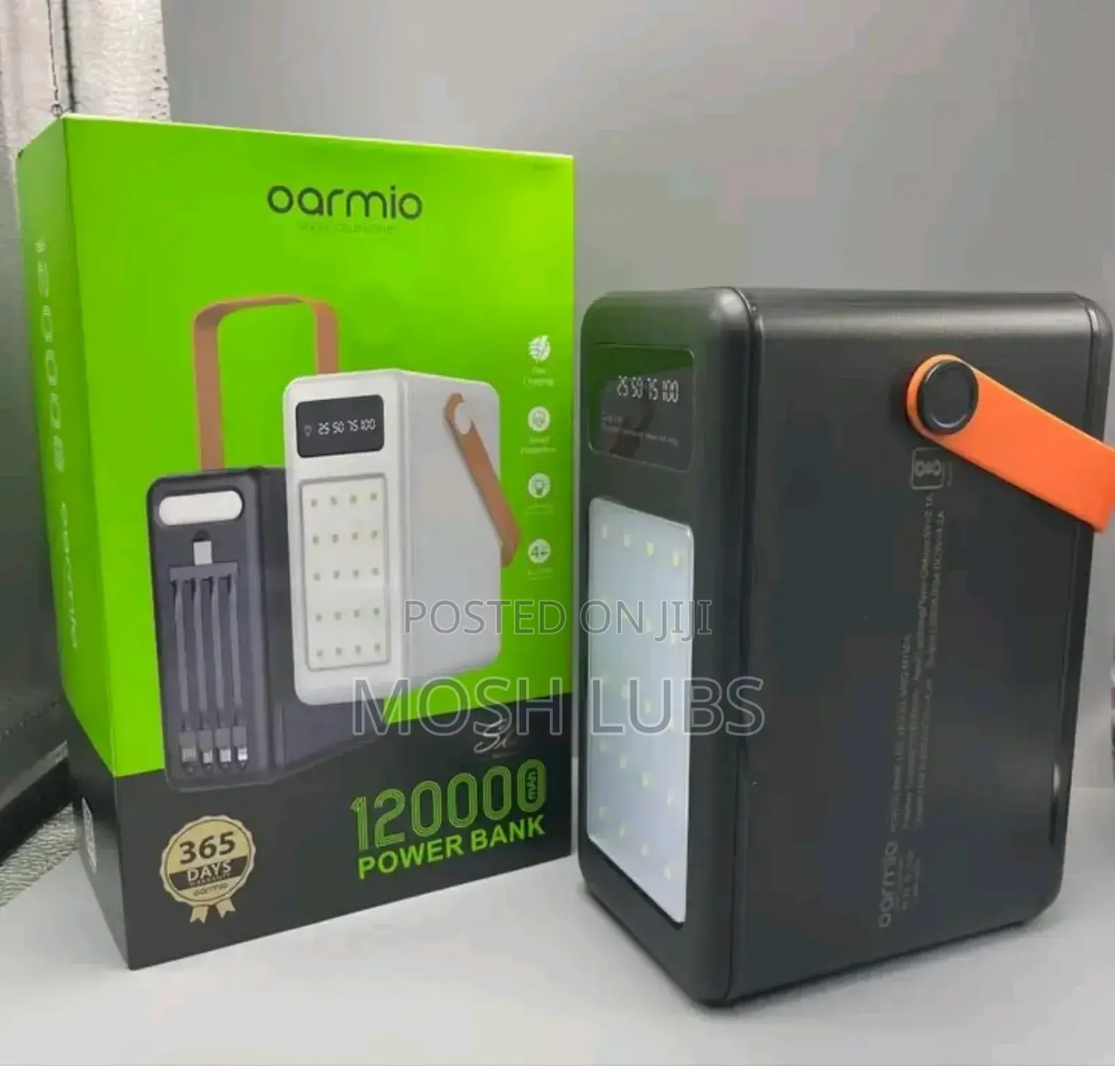 120000mah Power Back With a Solar Panel