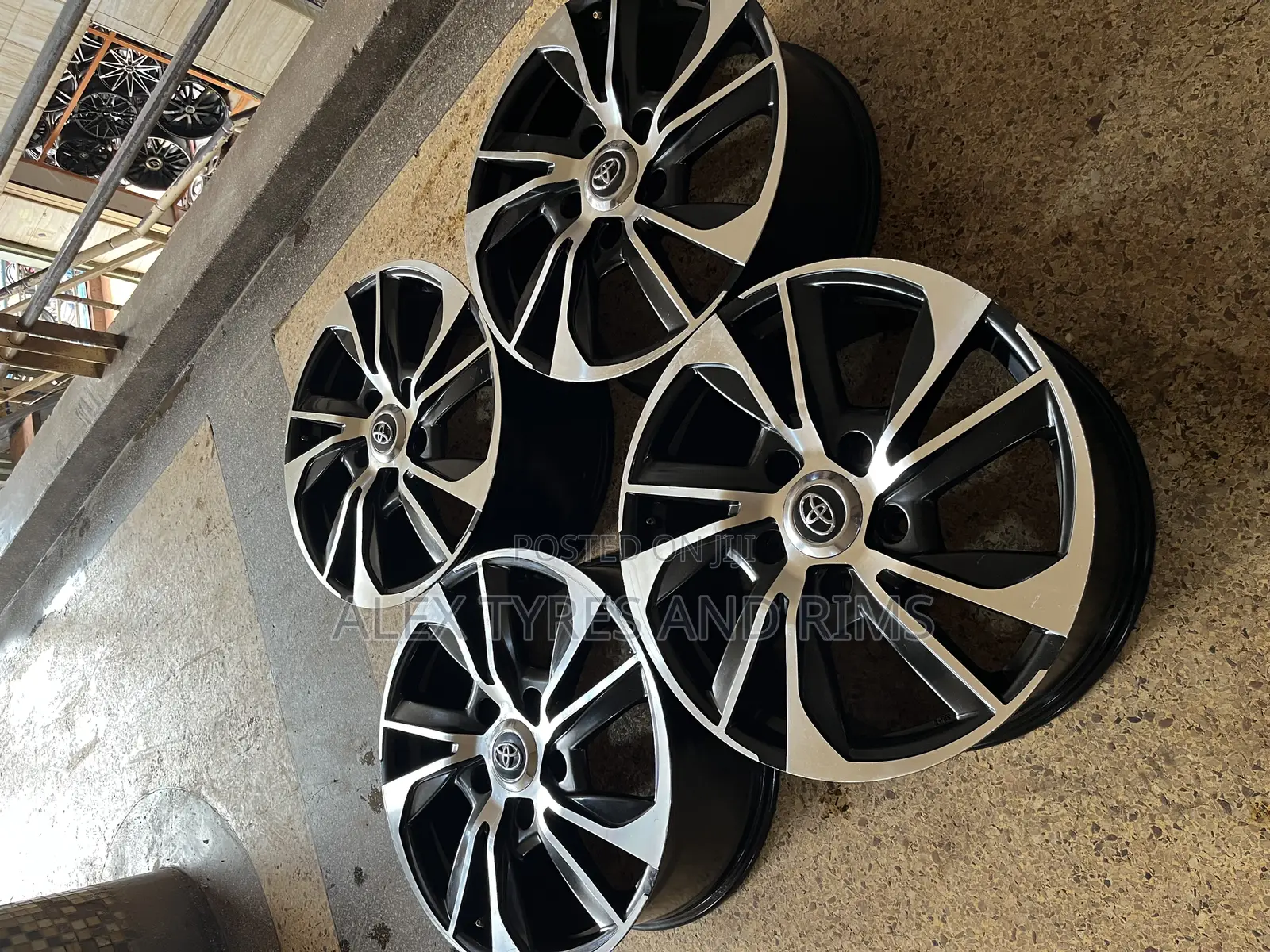 Land Cruiser Rim 20