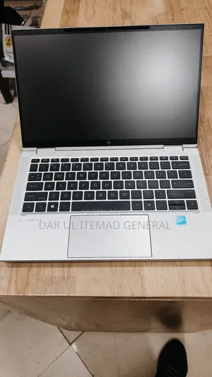 Laptop HP EliteBook x360 1030 G8 16GB Intel Core i7 SSD 256GB