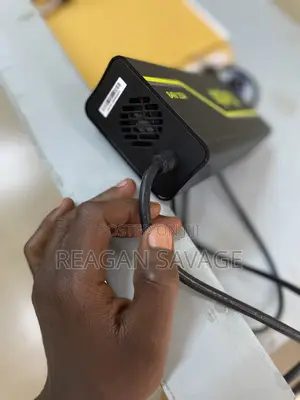 Spiro Original Charger
