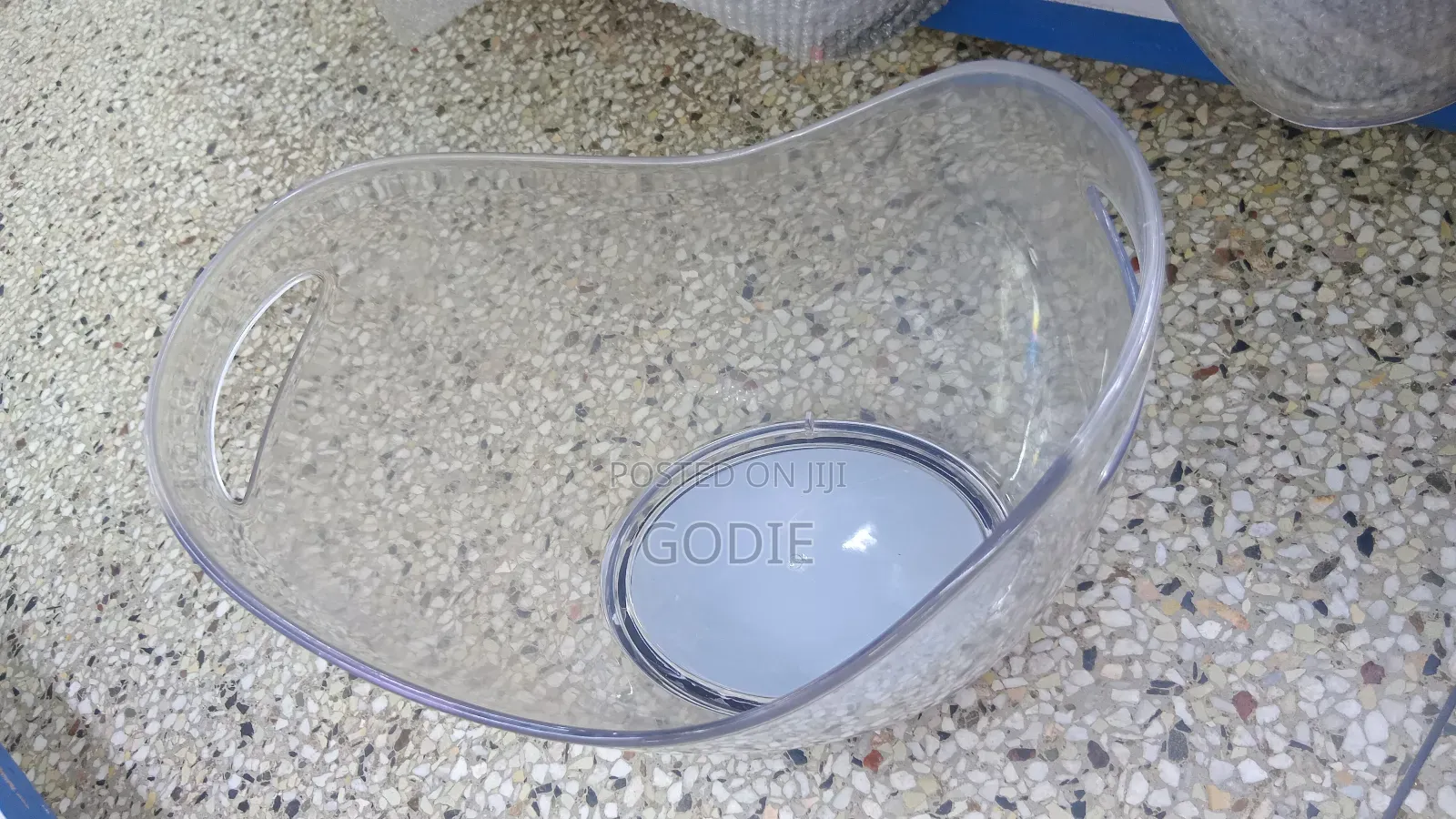 Clear Acrylic Ice Bucket or Champagne Cooler 9 Bottles