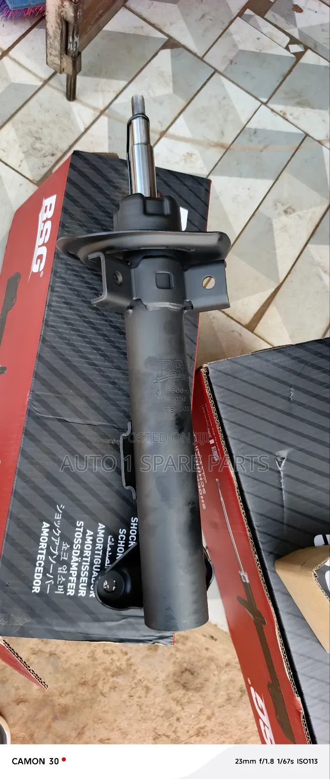 Front Shock Absorbers W204