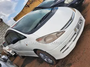 Toyota Estima 2007 White