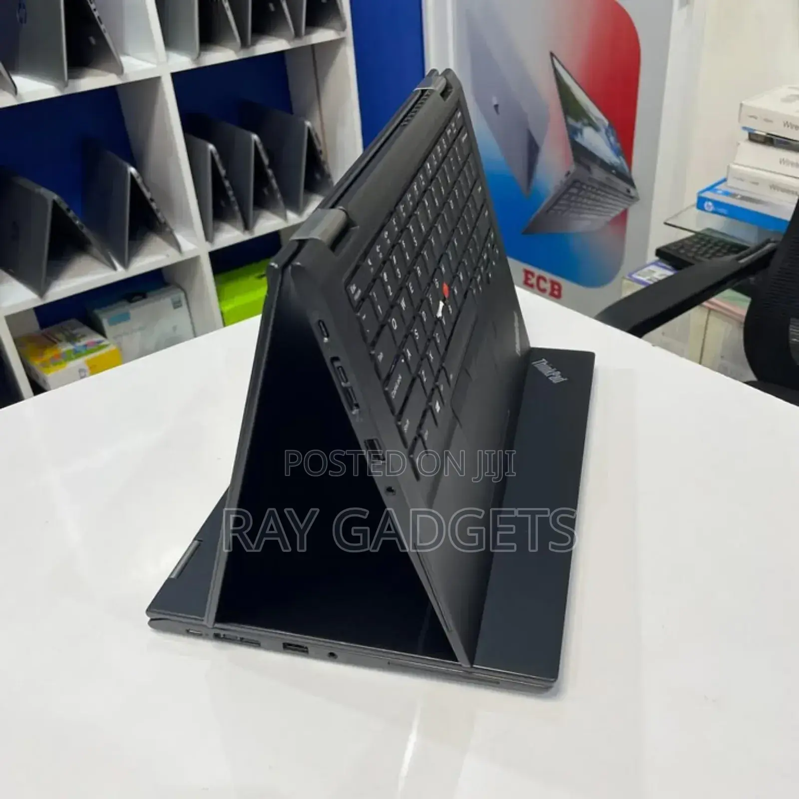 New Laptop Lenovo ThinkPad X380 Yoga 8GB Intel Core i7 SSD 256GB