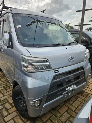Toyota Pixis 2018 Silver