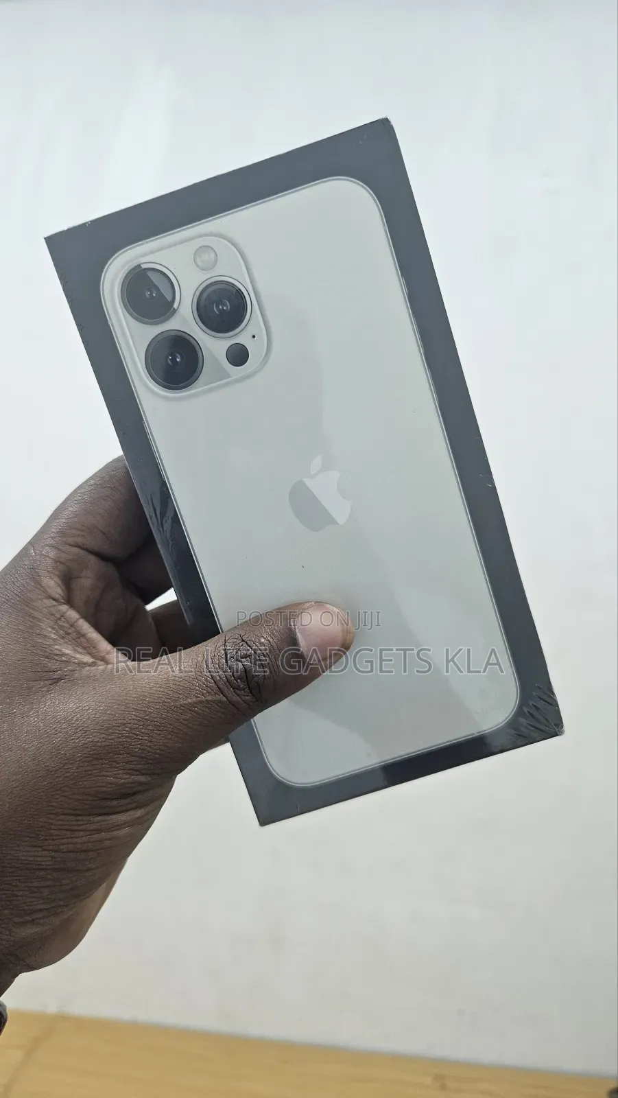 New Apple iPhone 13 Pro Max 256 GB Silver