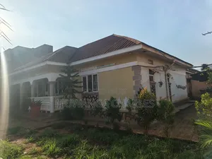 3bdrm Bungalow in Fs Properties Ltd, Nakawa for sale