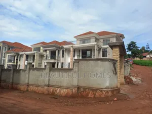 Furnished 6bdrm Duplex in Ntinda, Central Division for sale