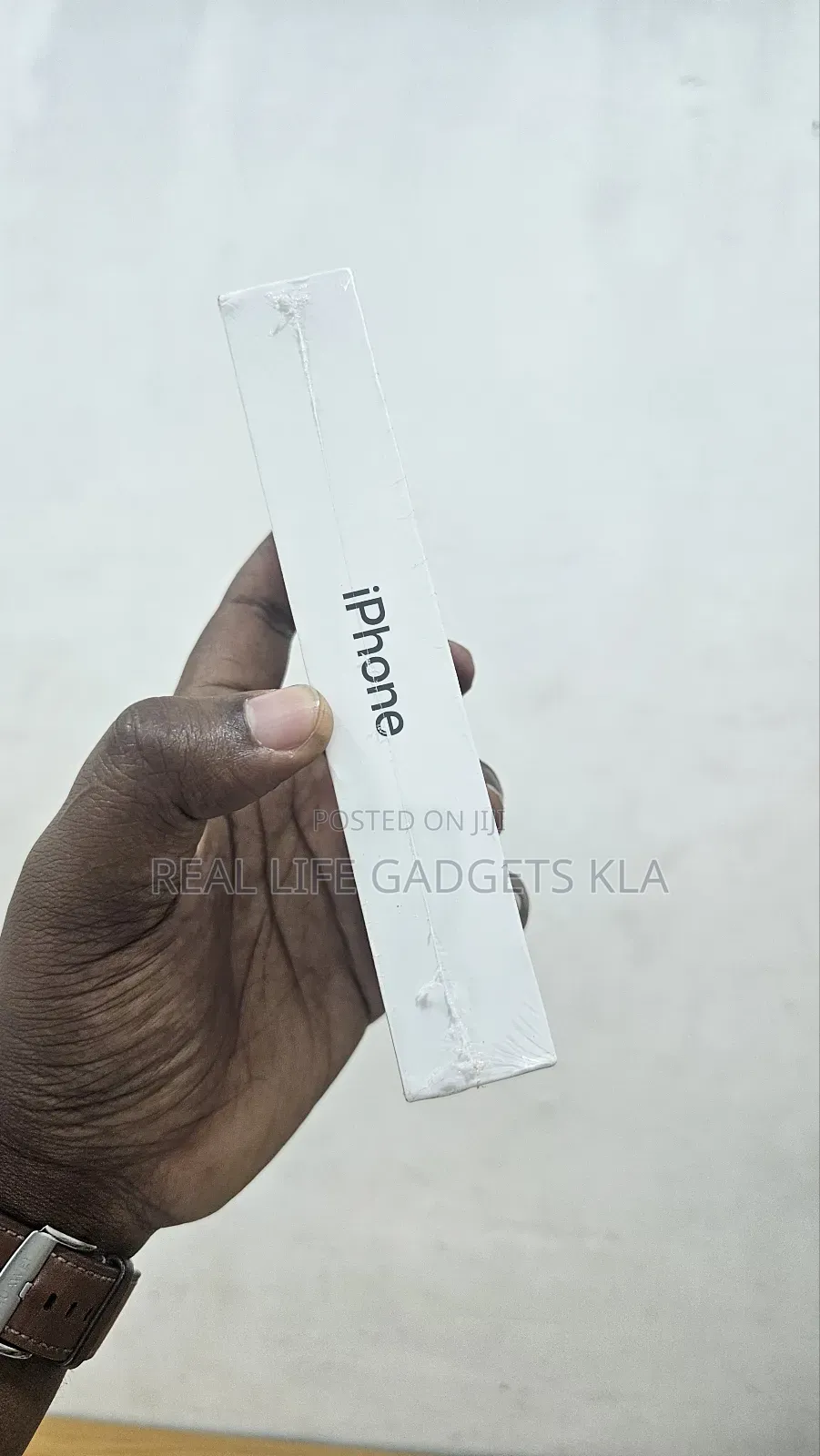New Apple iPhone 12 64 GB Blue