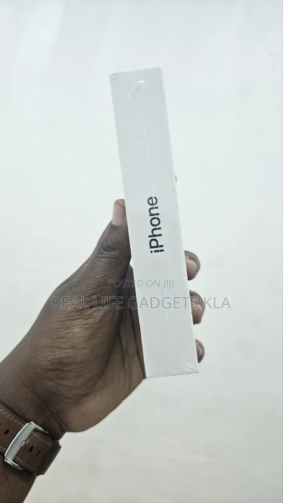 New Apple iPhone 12 64 GB Blue