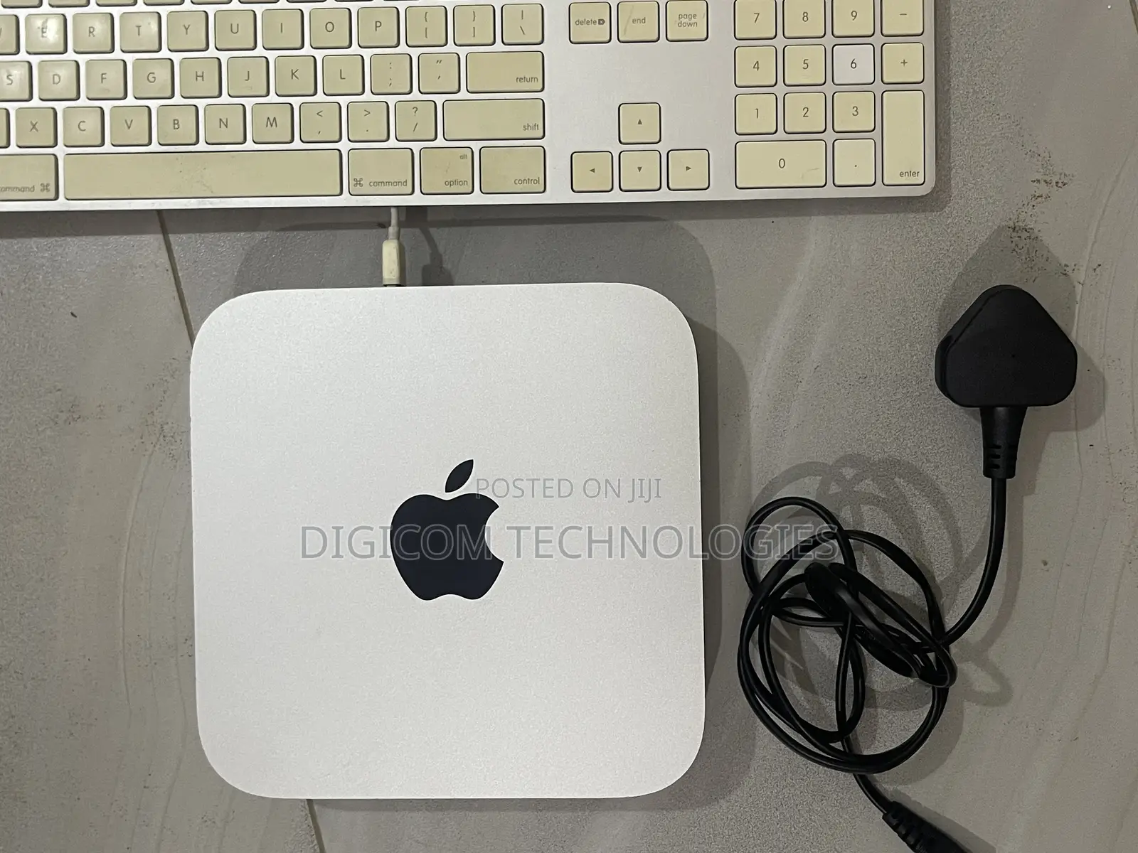 Desktop Computer Apple Mac Mini 8GB Intel Core i5 HDD 500GB