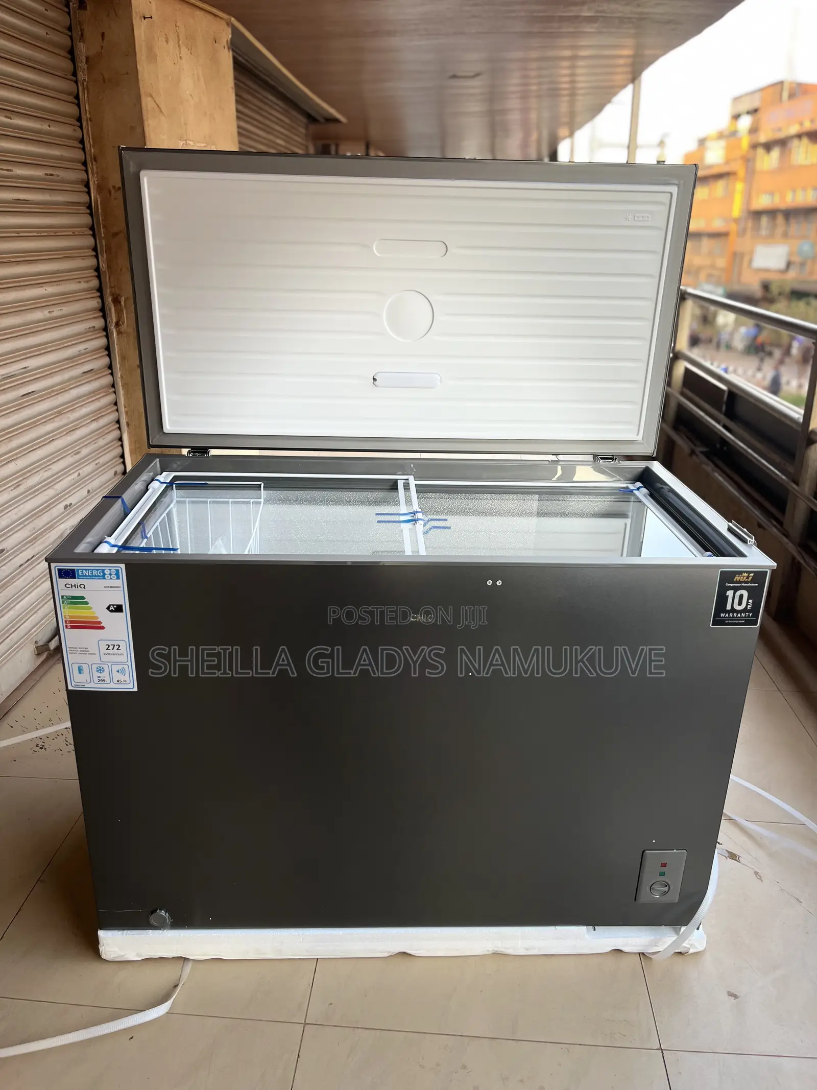 Chiq Deep Freezer 400 Liters