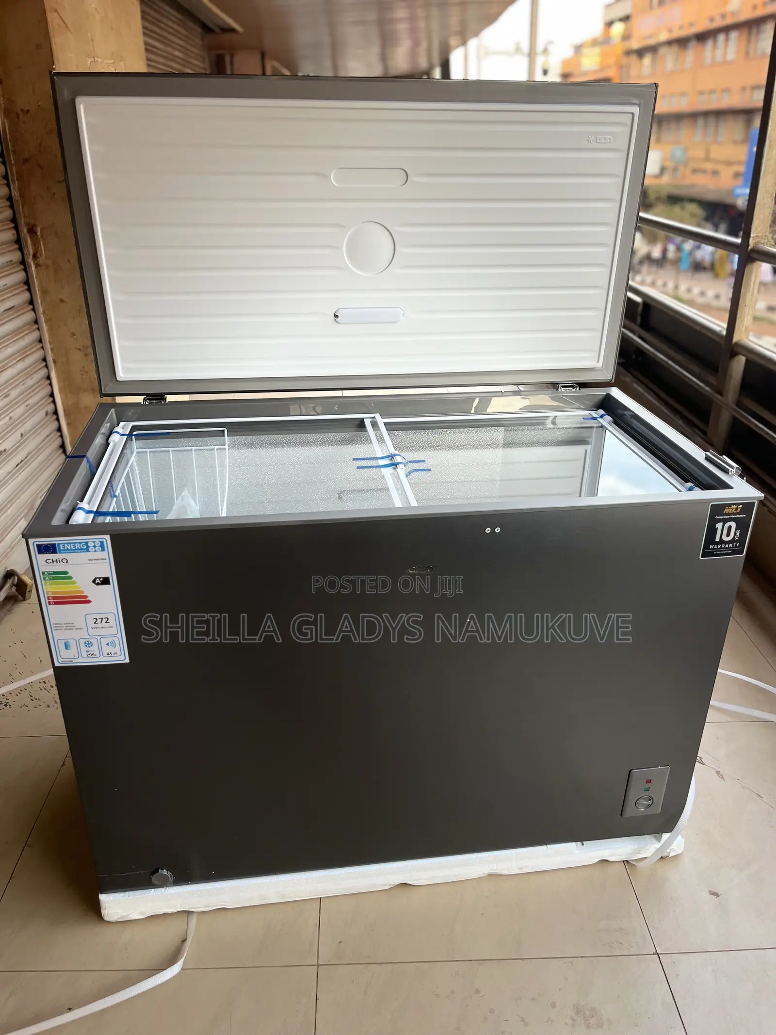 Chiq Deep Freezer 400 Liters