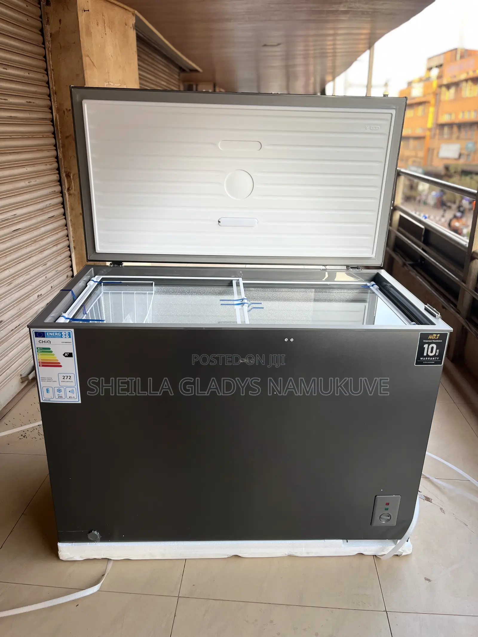 Chiq Deep Freezer 400 Liters