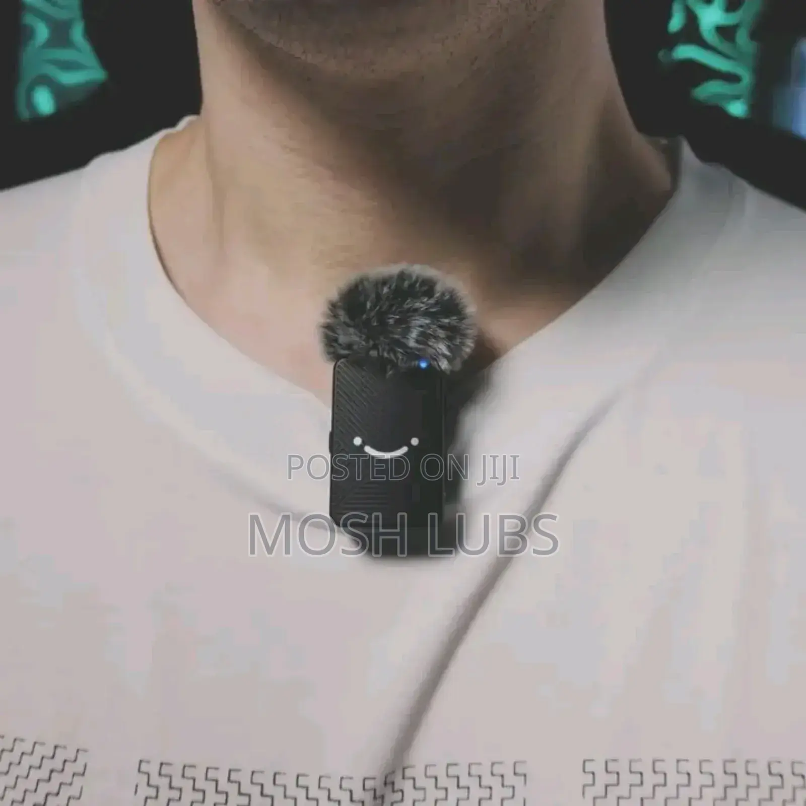Bidirectional Shirt/Blouse Worn Wireless Microphone