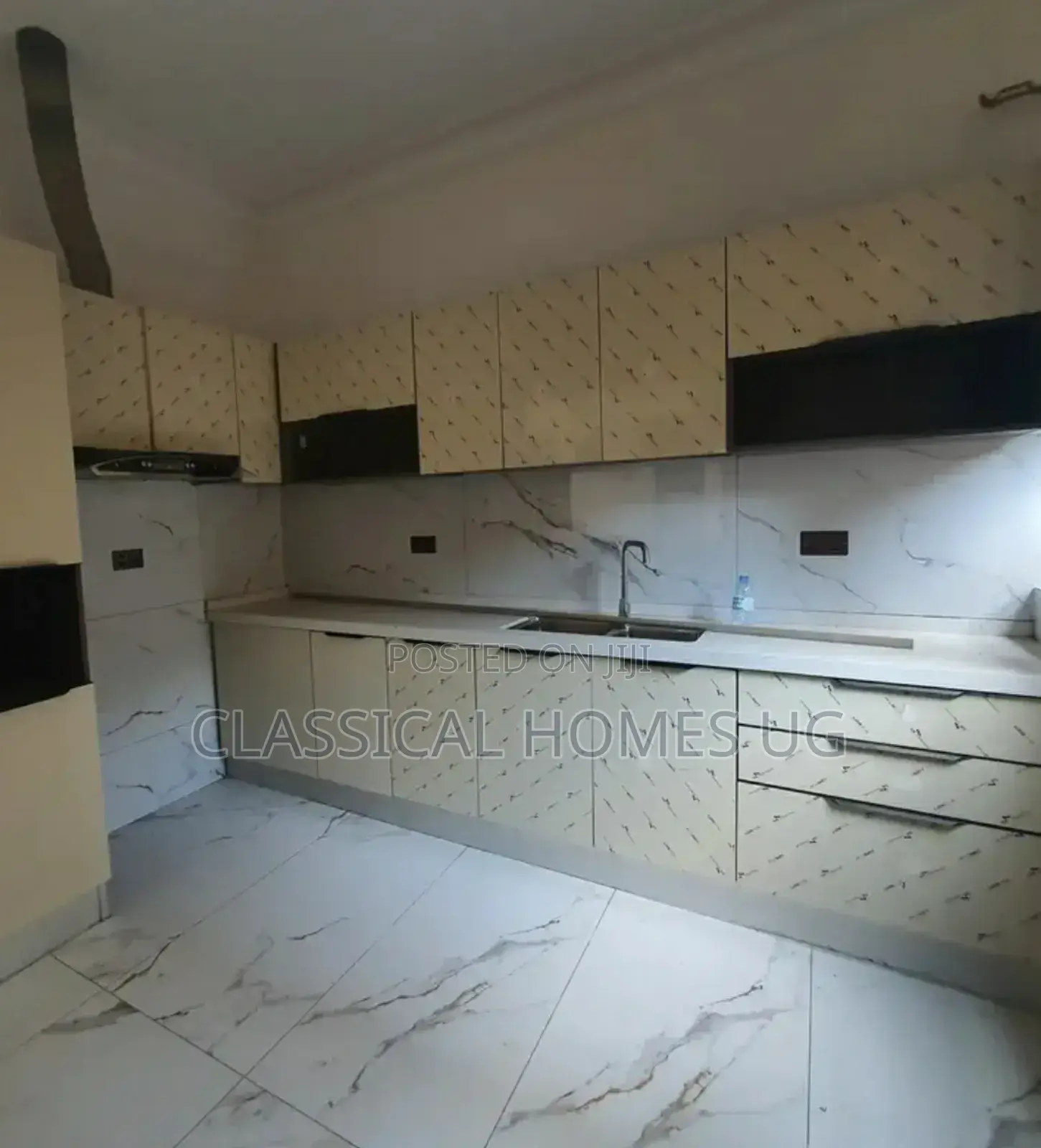5bdrm Duplex in Naguru, Central Division for rent