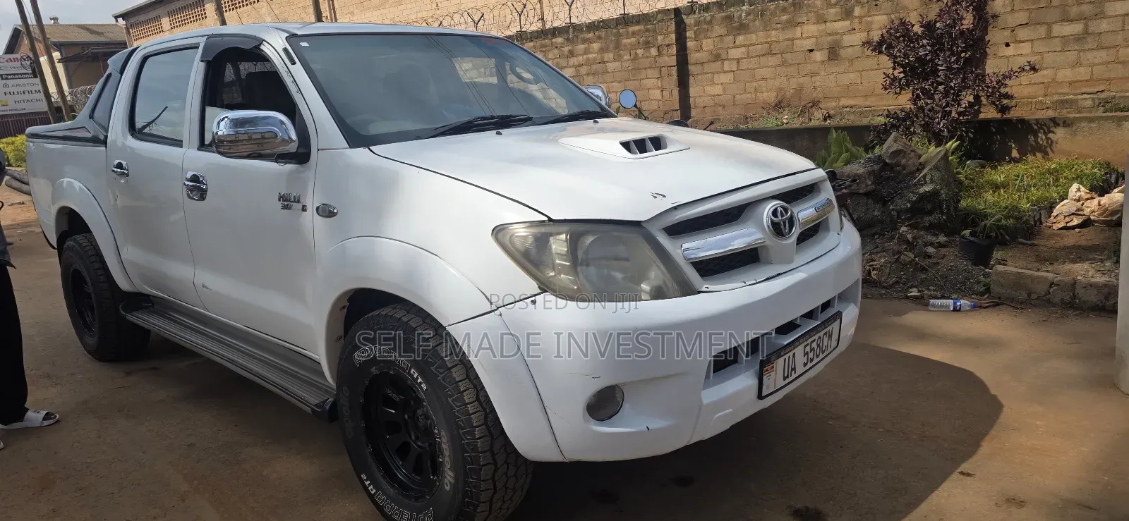 Toyota Hilux 2008 White