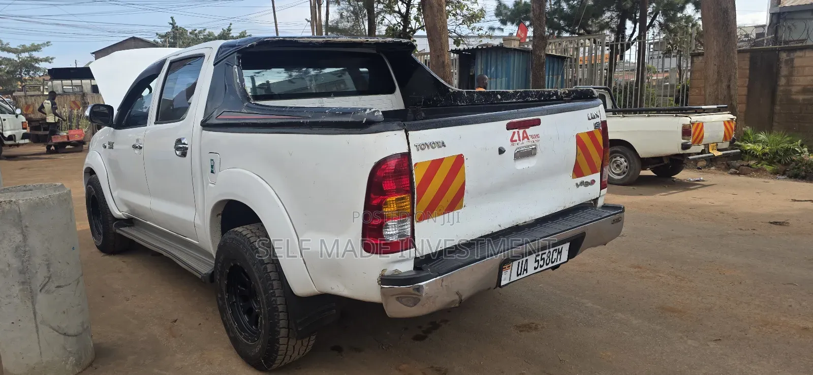 Toyota Hilux 2008 White