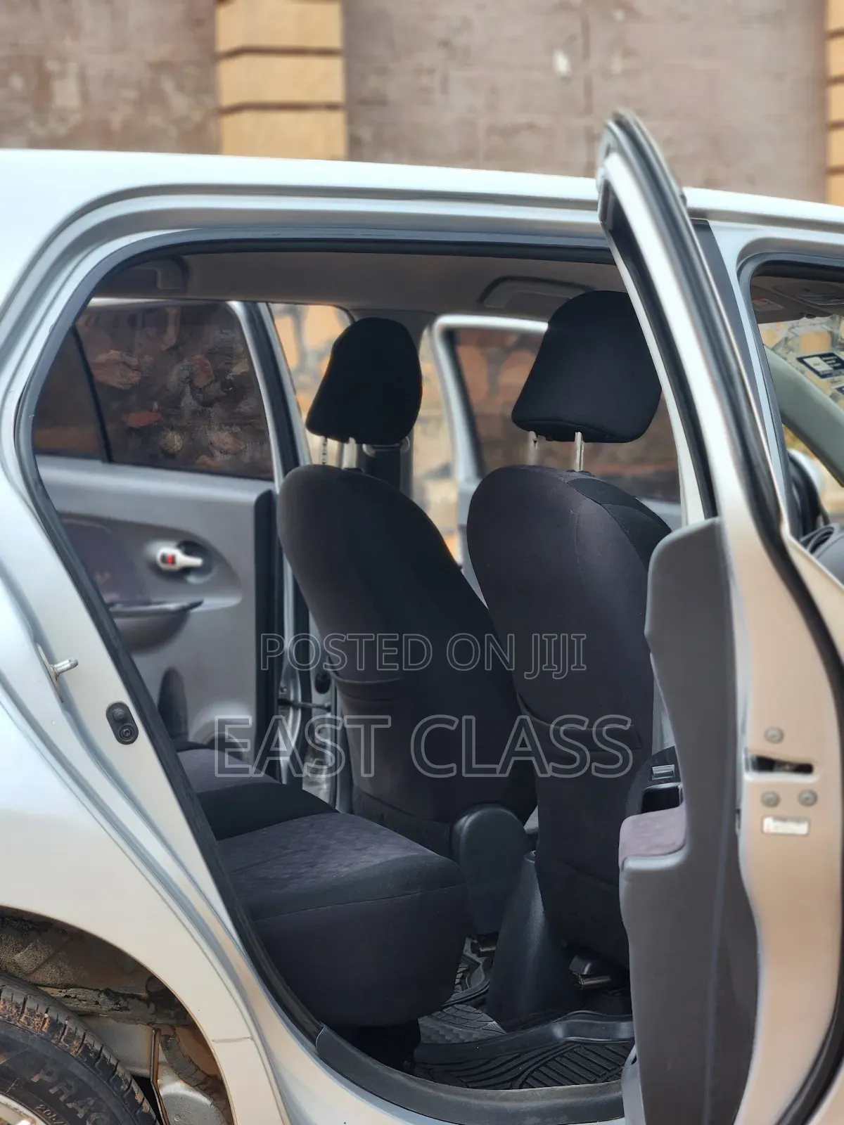 Toyota IST 2009 Silver