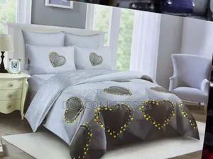 Floral-Patterned Duvet Set